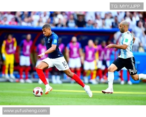 姆巴佩领衔法国队重返巅峰之路球迷期待他的精彩表现与未来成就